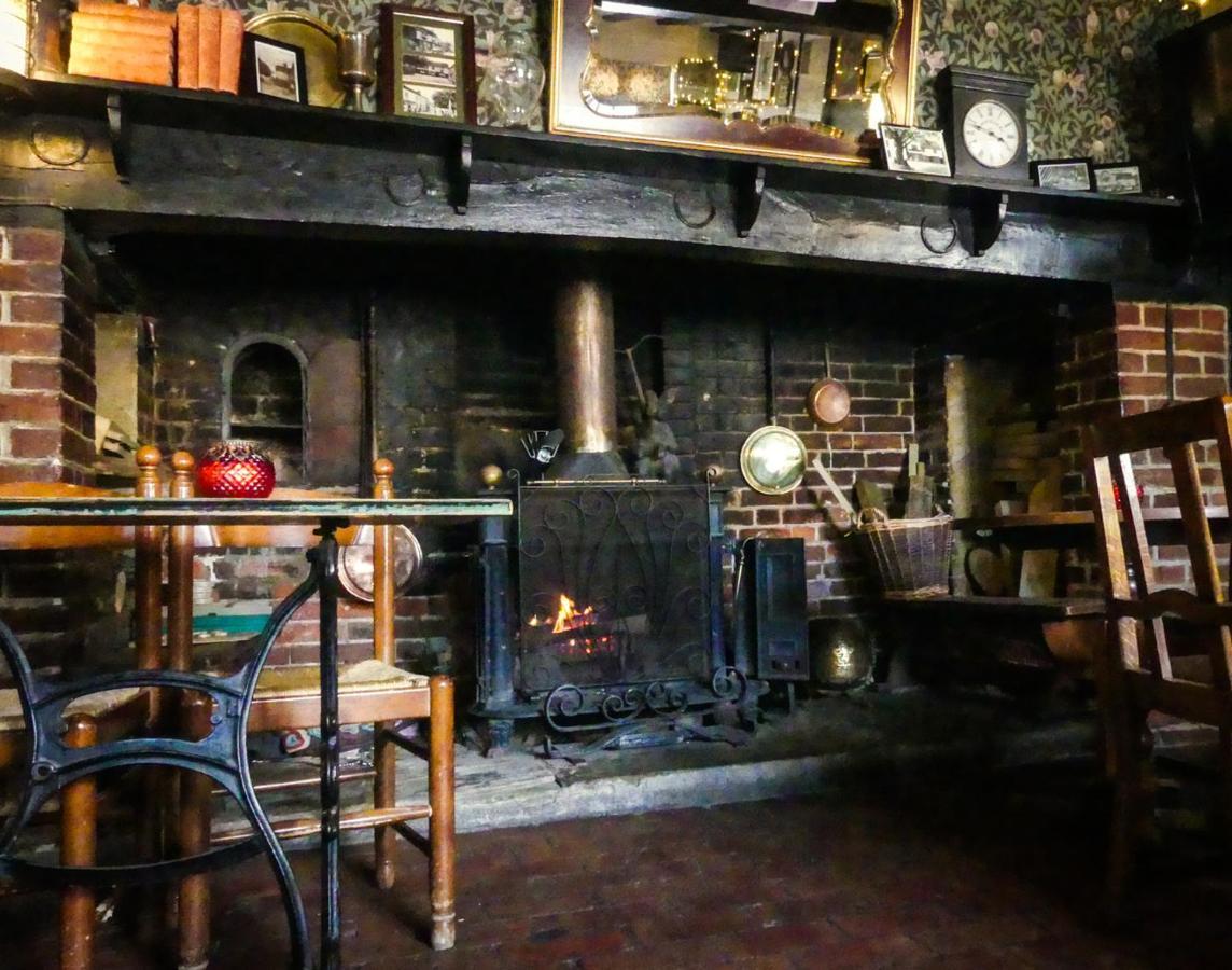 Ye Olde Smugglers Inne Alfriston Luaran gambar